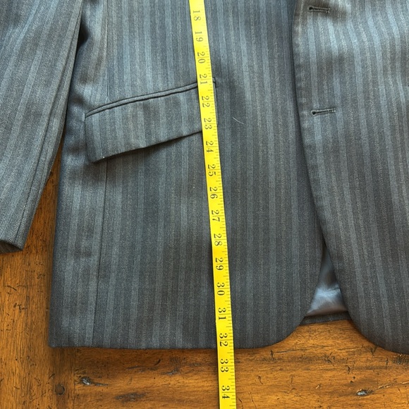 Bespoke Black Pinstripe Men's Suit
Check measurements in photos - Picture 12 of 17